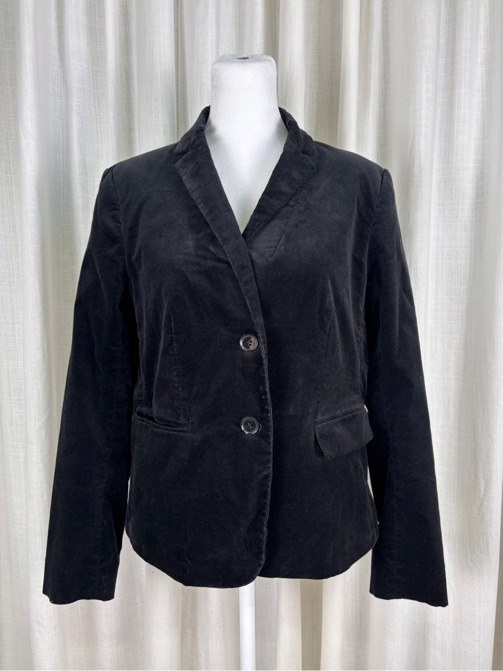 Women's Black Velvet Single-Breasted Blazer Jacket